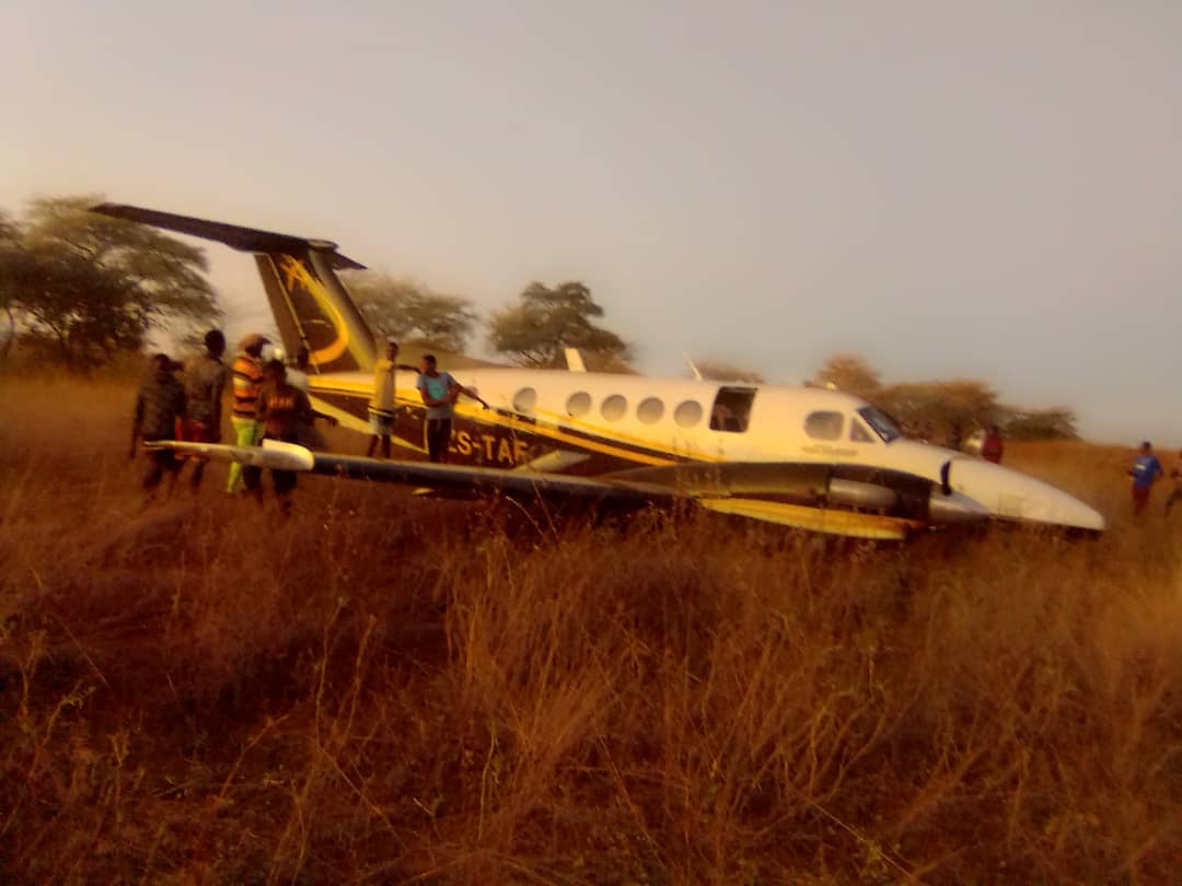 Ten Escape Injury in Mbire Aircraft Crash Landing BustopTV Ten Escape Injury in Mbire Aircraft Crash Landing BustopTV